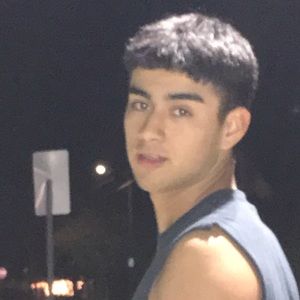 Meet your Posher, Ramiro